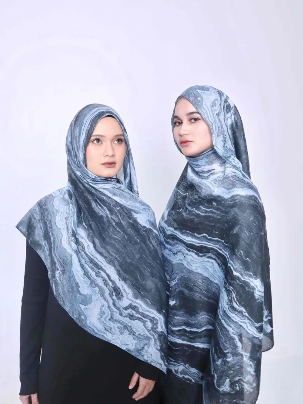 Wnd Shawl - Printed Cotton Pashmina in MIDNIGHT (Hijab Motif Pashmina) - Image 8