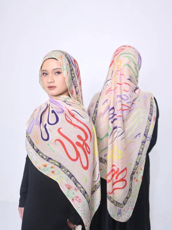 Wnd Shawl - Printed Cotton Pashmina in SOFEA (Hijab Motif Pashmina)