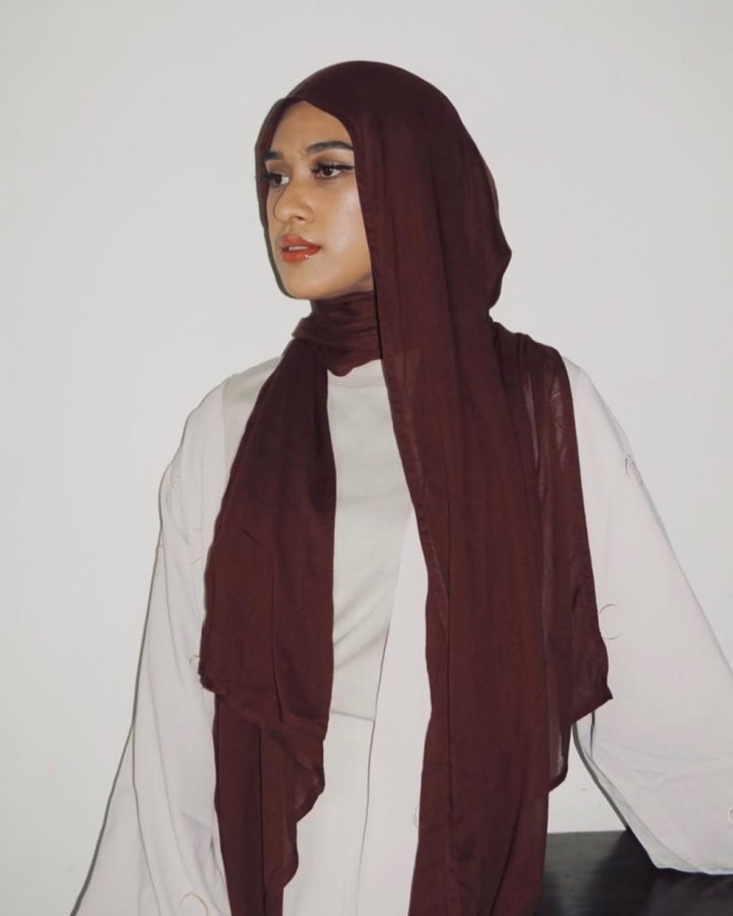 Our WND Girl is Using Plain Hijab Brownie